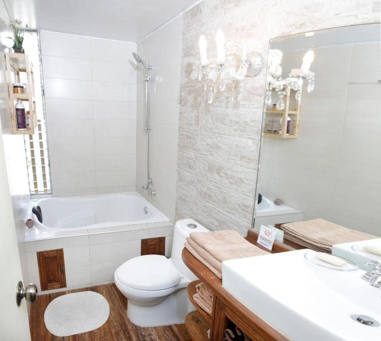 Departamento Jacuzzi Miraflores Lima Luaran gambar